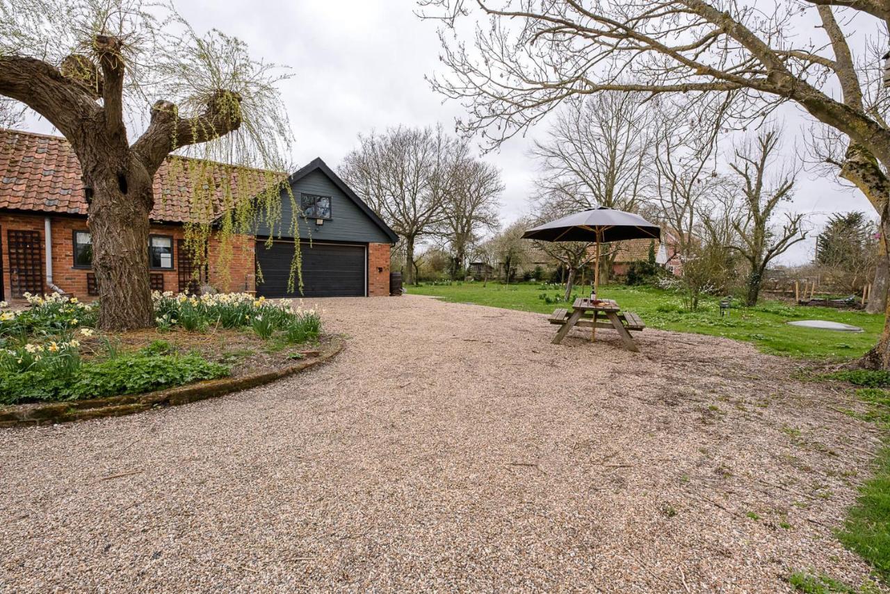 Red House Loft, East Green Saxmundham Bagian luar foto